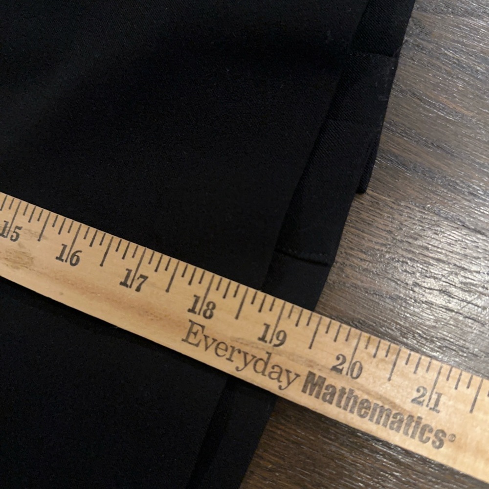 MM Lafleur Skirt Size 4 / 30 Waist Black Pencil Plain Side Zip Office Work Mini - Picture 9 of 10
